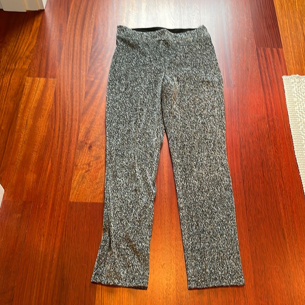 H+M black and silver sparkle pants with side zipper. Worn once.